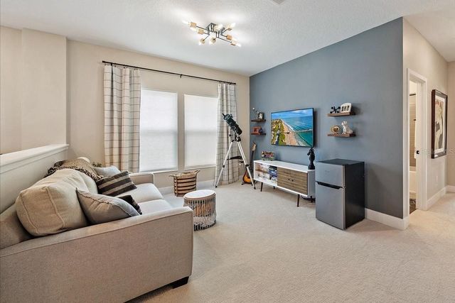 7313 DONNYBROOK LANE, Sarasota, FL 34240