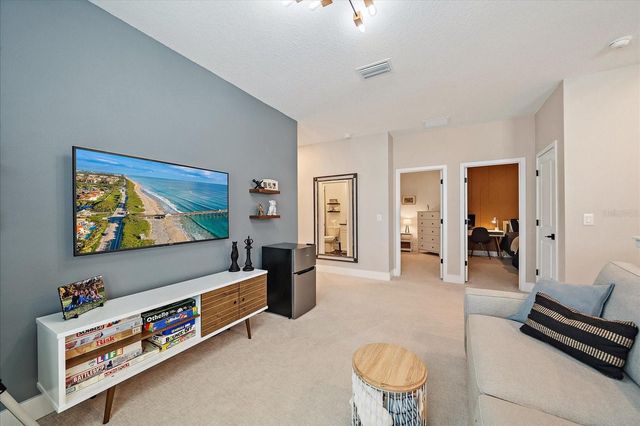 7313 DONNYBROOK LANE, Sarasota, FL 34240