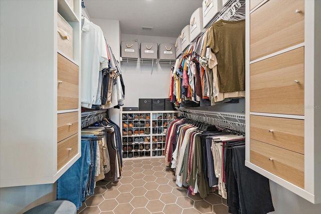 7313 DONNYBROOK LANE, Sarasota, FL 34240