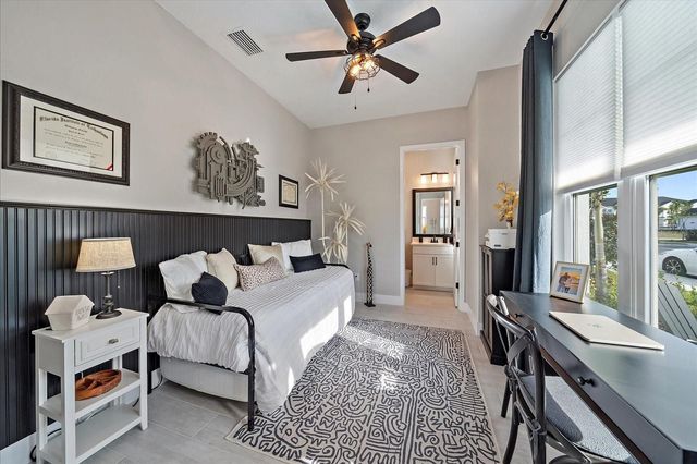 7313 DONNYBROOK LANE, Sarasota, FL 34240