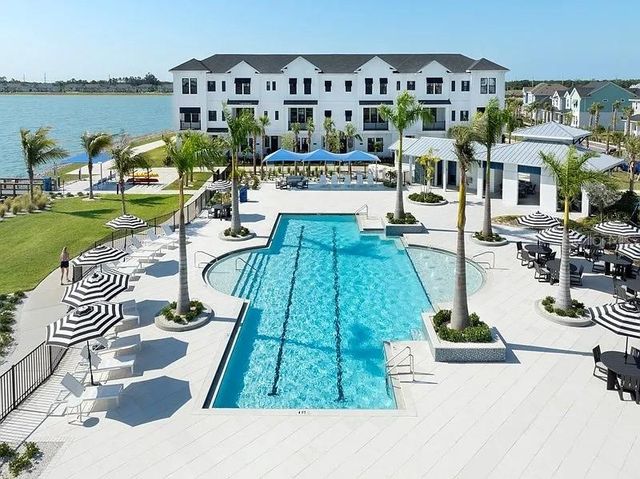 7313 DONNYBROOK LANE, Sarasota, FL 34240