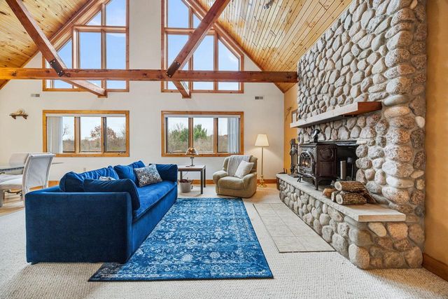 N5568 Johnson ROAD, Delavan, WI 53115