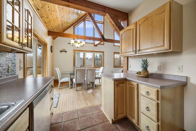 N5568 Johnson ROAD, Delavan, WI 53115