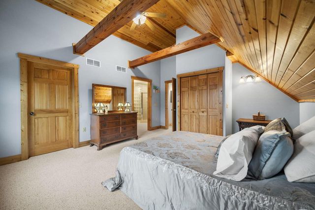 N5568 Johnson ROAD, Delavan, WI 53115