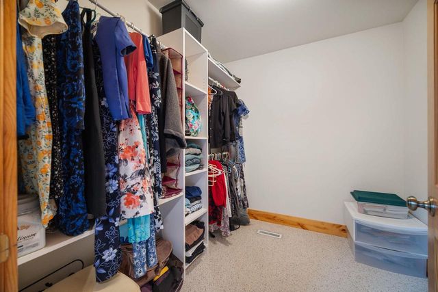 N5568 Johnson ROAD, Delavan, WI 53115