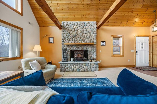 N5568 Johnson ROAD, Delavan, WI 53115