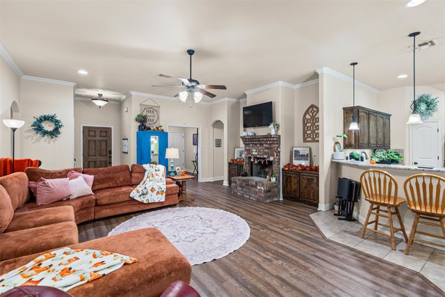 510 Lockwood Lane, Weatherford, TX 76087