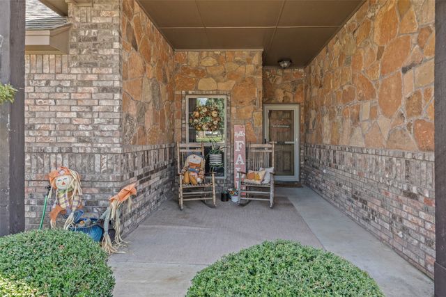 510 Lockwood Lane, Weatherford, TX 76087