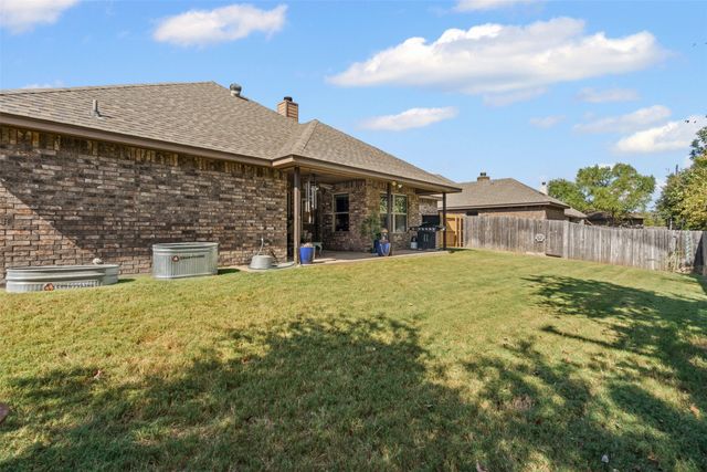 510 Lockwood Lane, Weatherford, TX 76087