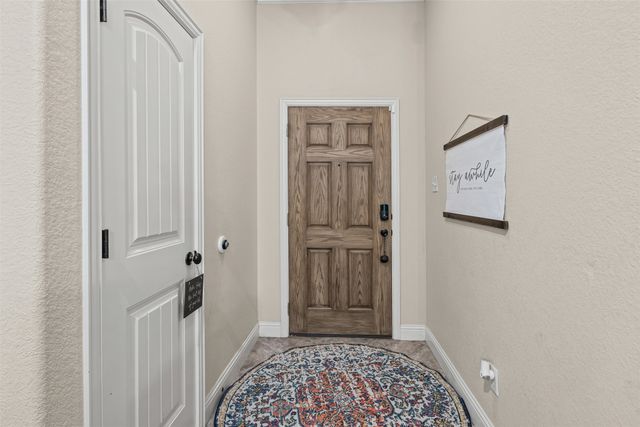 510 Lockwood Lane, Weatherford, TX 76087