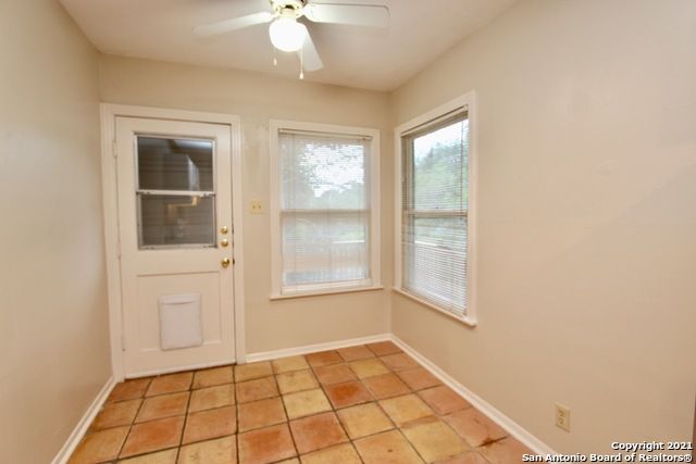 209 LYMAN DR, Terrell Hills, TX 78209