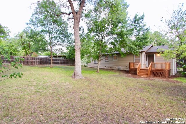 209 LYMAN DR, Terrell Hills, TX 78209