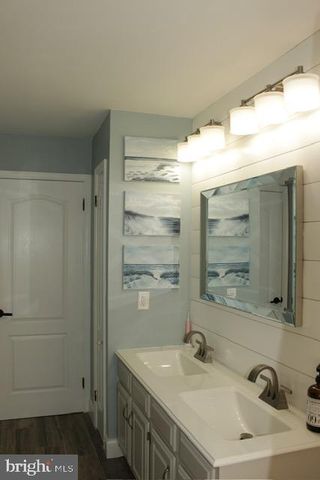 714 WOODLAND AVE, Norristown, PA 19403