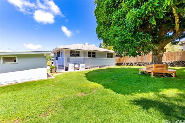 1410 Akamai Street, Kailua, HI 96734