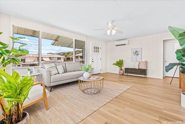 1410 Akamai Street, Kailua, HI 96734