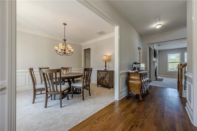 1060 Crescent Ridge Drive, Buford, GA 30518
