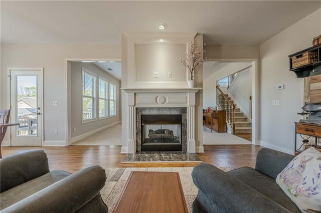 1060 Crescent Ridge Drive, Buford, GA 30518