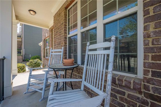 1060 Crescent Ridge Drive, Buford, GA 30518