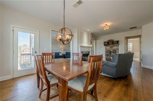 1060 Crescent Ridge Drive, Buford, GA 30518