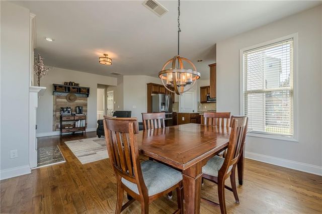 1060 Crescent Ridge Drive, Buford, GA 30518