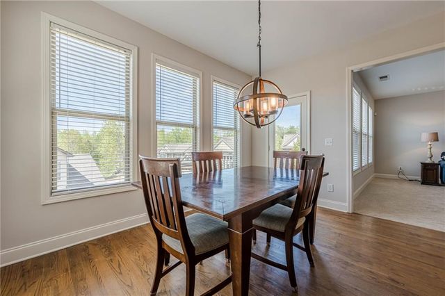1060 Crescent Ridge Drive, Buford, GA 30518