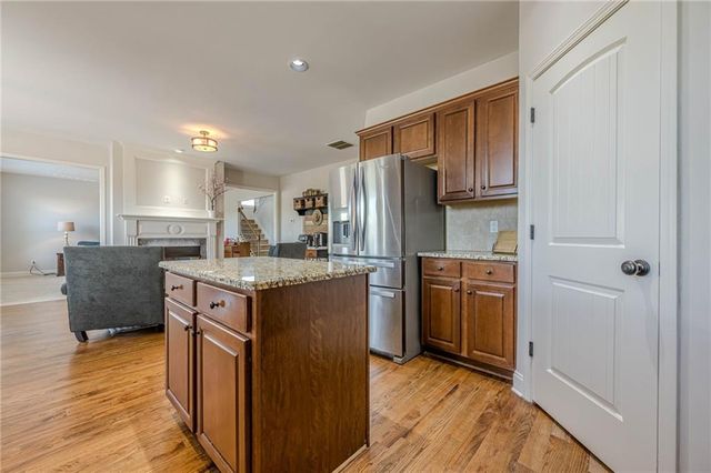 1060 Crescent Ridge Drive, Buford, GA 30518