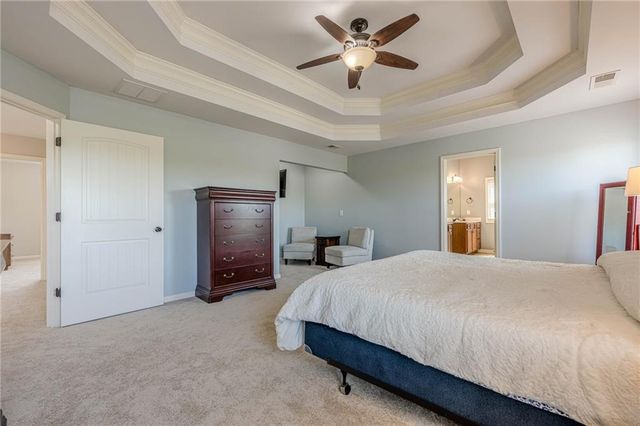 1060 Crescent Ridge Drive, Buford, GA 30518