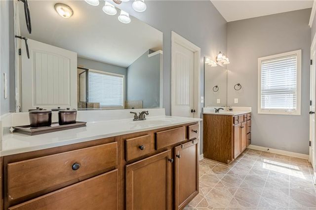1060 Crescent Ridge Drive, Buford, GA 30518