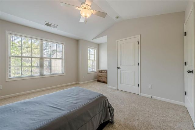 1060 Crescent Ridge Drive, Buford, GA 30518