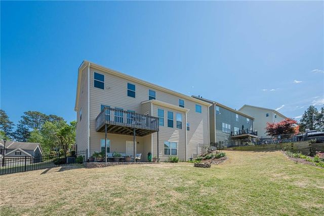 1060 Crescent Ridge Drive, Buford, GA 30518