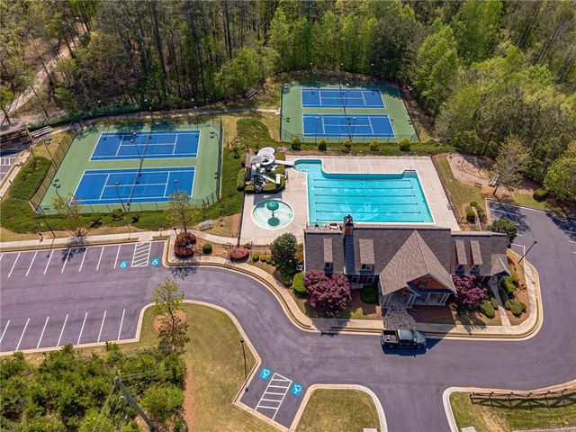 1060 Crescent Ridge Drive, Buford, GA 30518