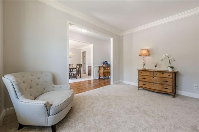 1060 Crescent Ridge Drive, Buford, GA 30518