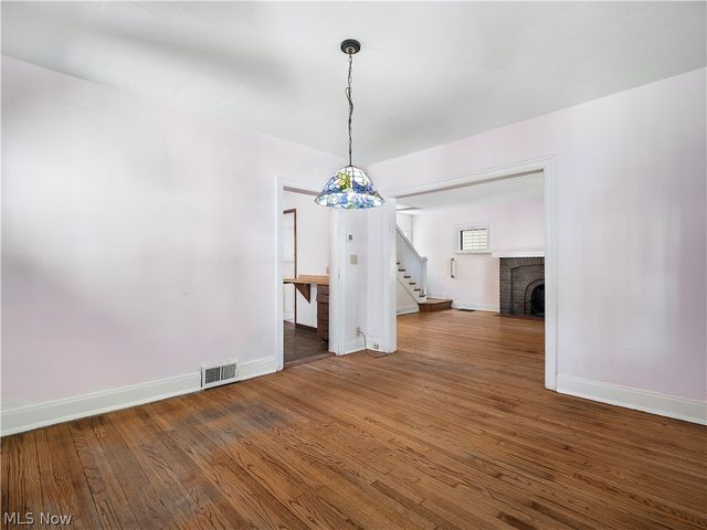 1331 Cranford Avenue, Lakewood, OH 44107