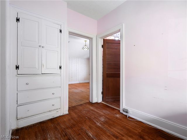 1331 Cranford Avenue, Lakewood, OH 44107