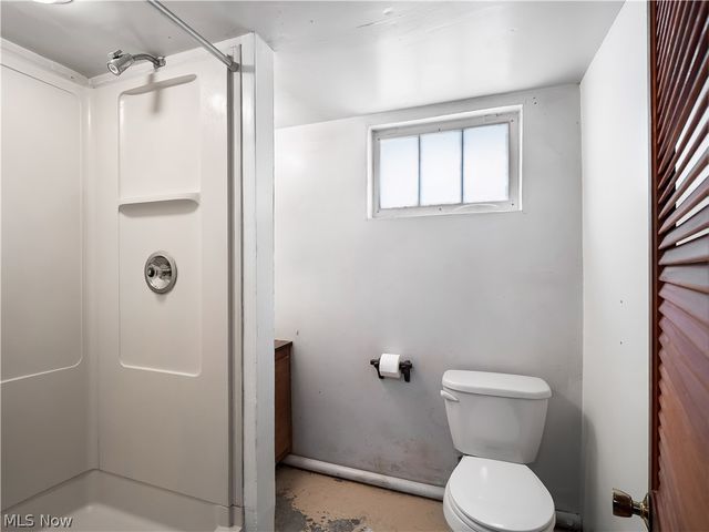 1331 Cranford Avenue, Lakewood, OH 44107