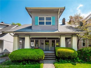 1331 Cranford Avenue, Lakewood, OH 44107
