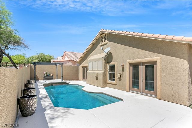 10617 Redwood Grove Avenue, Las Vegas, NV 89144