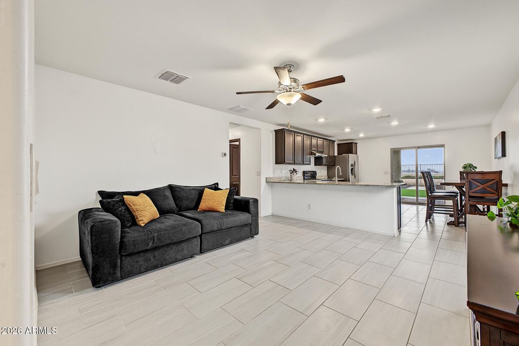25393 W YANEZ Avenue, Buckeye, AZ 85326 — exterior