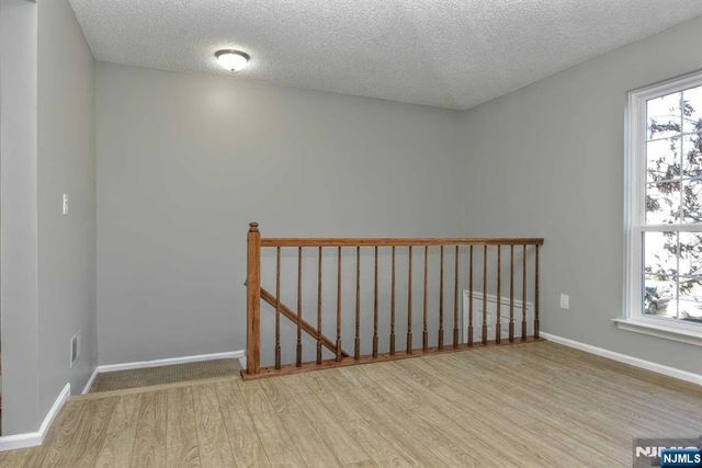 501 Quince Court, Mahwah, NJ 07430