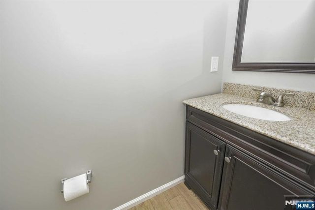 501 Quince Court, Mahwah, NJ 07430