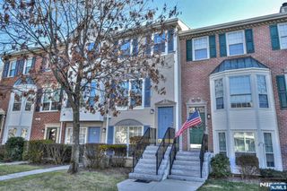 501 Quince Court, Mahwah, NJ 07430