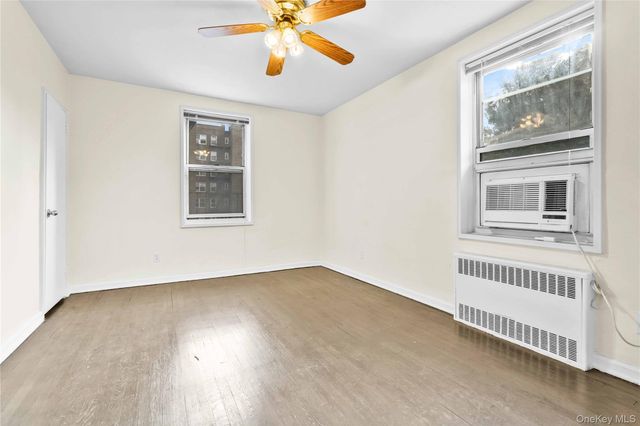 27-10 Parsons Boulevard 2F, Flushing, NY 11354