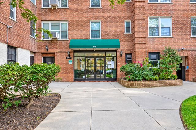 27-10 Parsons Boulevard 2F, Flushing, NY 11354
