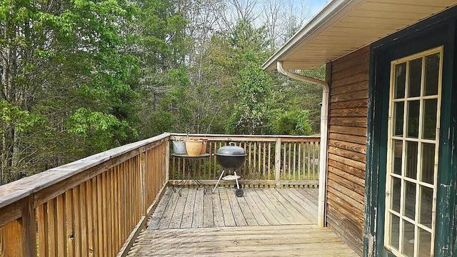 576 Laxton Road, Strunk, KY 42649