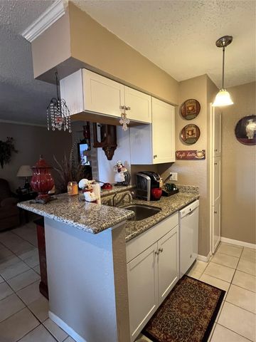 260 El Dorado Boulevard 2507, Houston, TX 77598