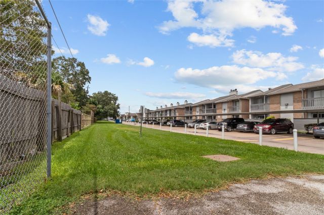 260 El Dorado Boulevard 2507, Houston, TX 77598