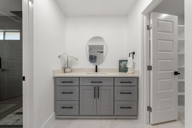 9648 Fallbrook Drive, Dallas, TX 75243