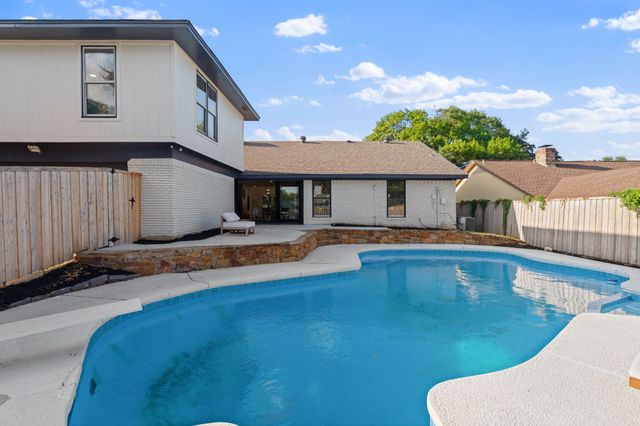 9648 Fallbrook Drive, Dallas, TX 75243