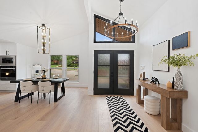 9648 Fallbrook Drive, Dallas, TX 75243