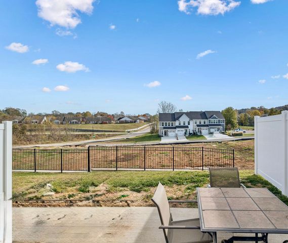 1807 Goldsberry Dr, Columbia, TN 38401